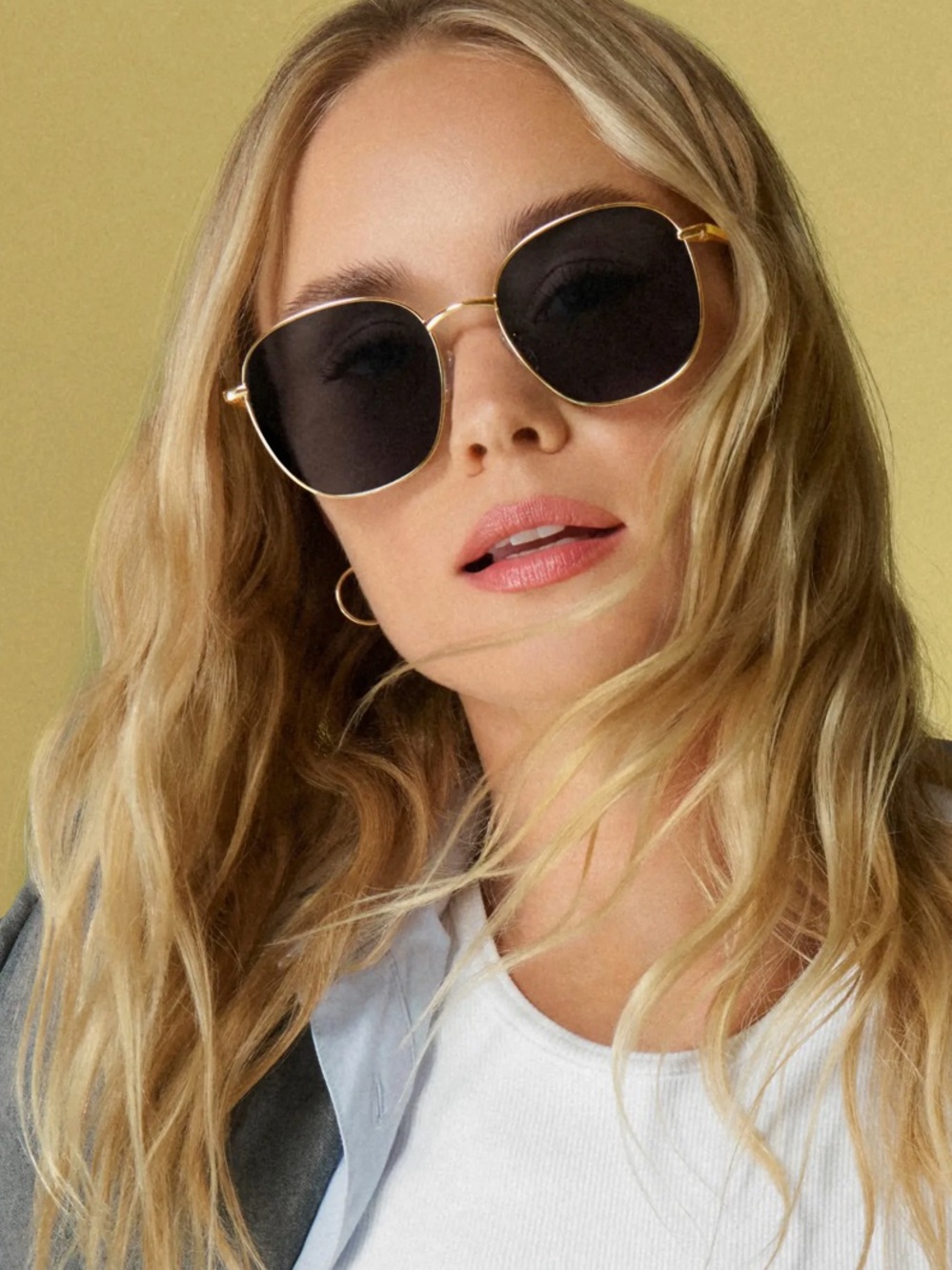 QUAY JEZABELL Polarized Sunglasses Gold Smoke